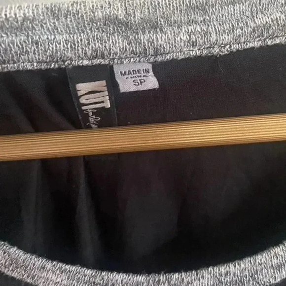 Kut From the Kloth Floral Mixed Material Top - Picture 10 of 14